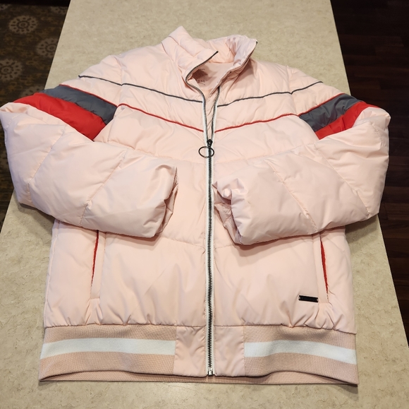 Sweaty Betty Iconic Puffer Coat - Picture 3 of 16